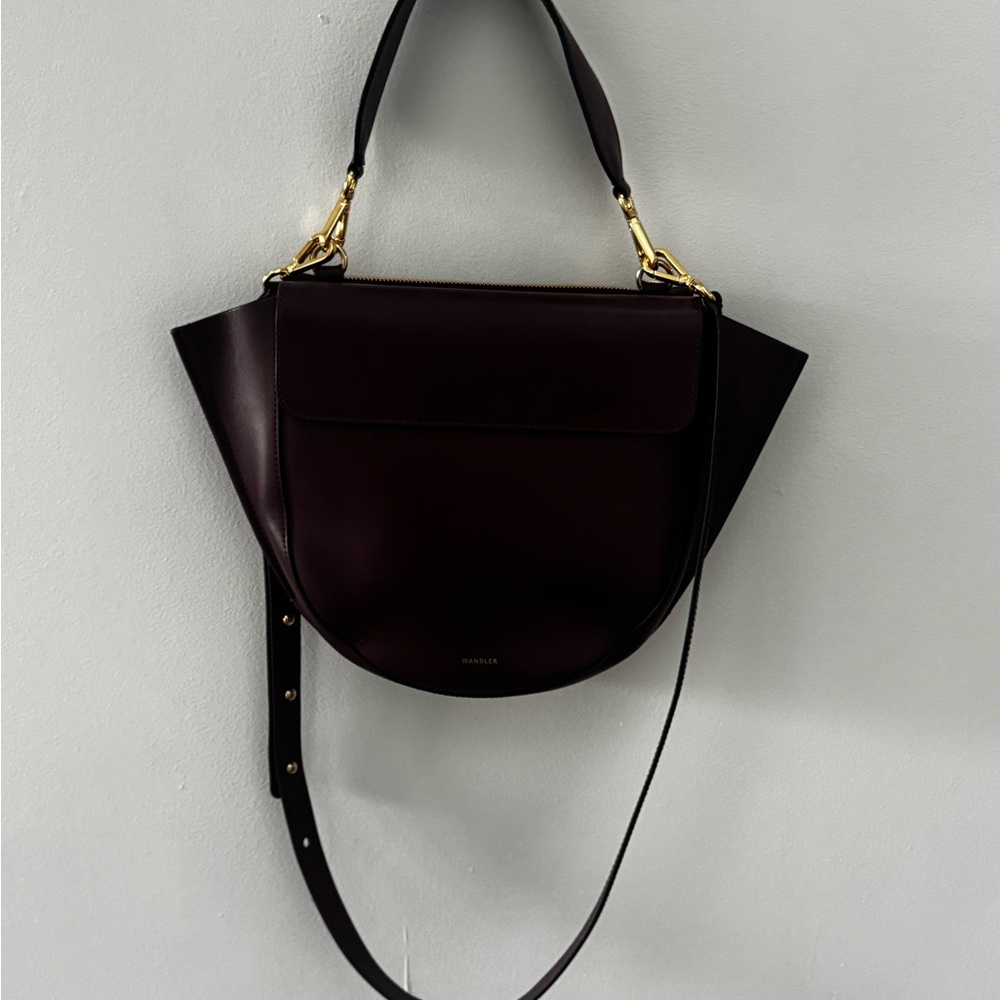 Wandler Medium
Hortensia Burgundy Shoulder Bag - Picture 7 of 7